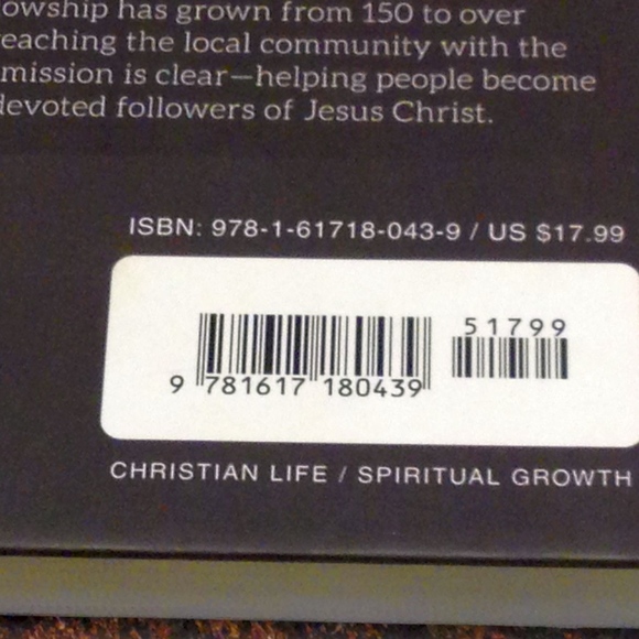 Christian Life / Spiritual Growth  - Turn up the Light One-Year Devotional - Picture 3 of 7